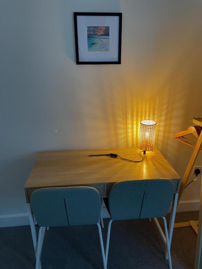 Number 10 Stunning Apartment, Fantastic Location! Exmouth Kültér fotó